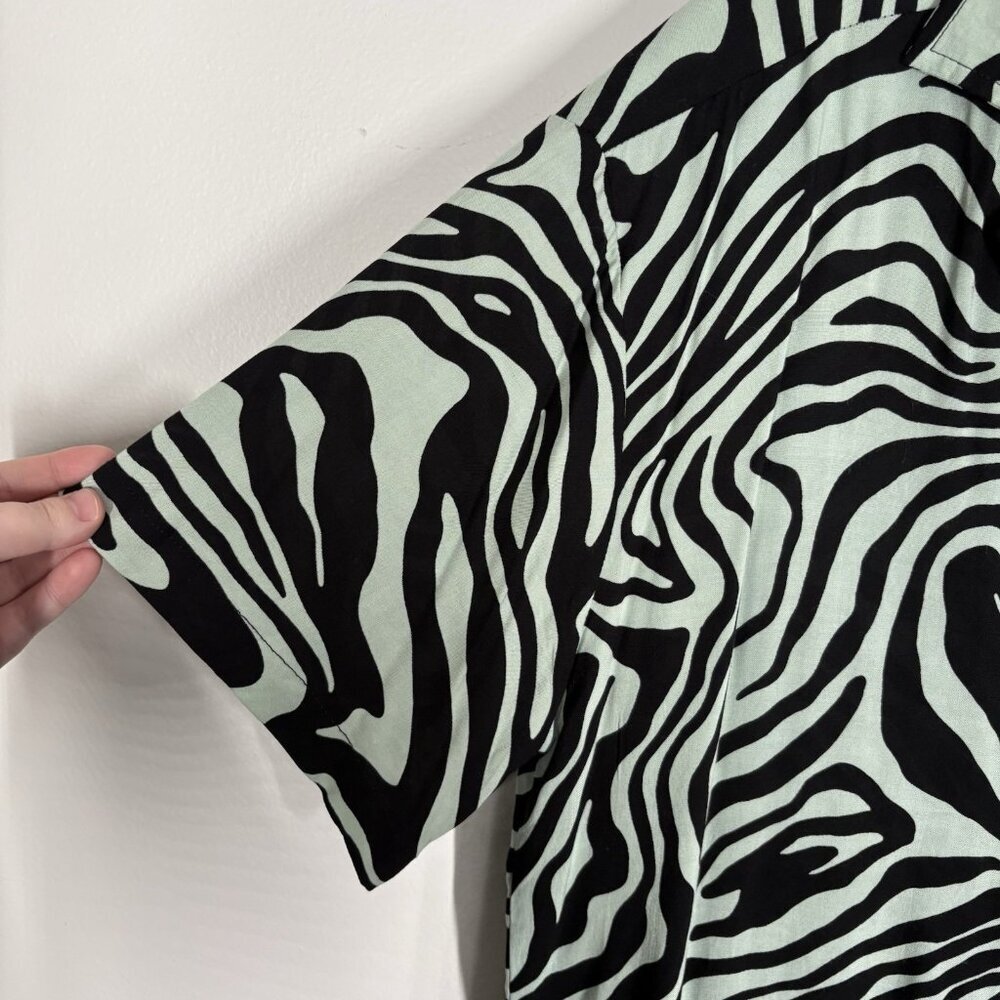 Motel Rocks Women S Wavey Zebra Mint Y2K Short Sleeve Fresia Mini Shirt Dress - Picture 6 of 10